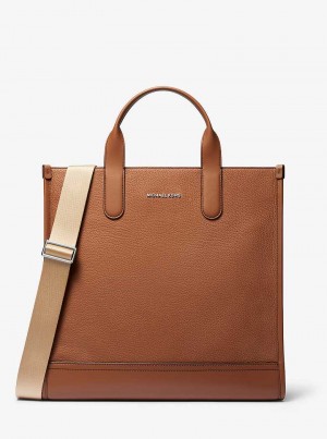 Michaelkors Hudson Pebbled Leather Marrom | SN-MK26909