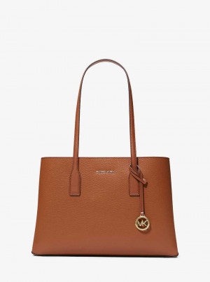 Michaelkors Ruthie Medium Pebbled Leather Marrom | SN-MK26781