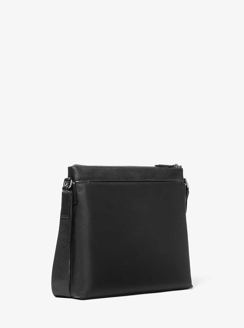 Michaelkors Brooklyn Large Nylon Pretas | SN-MK28148