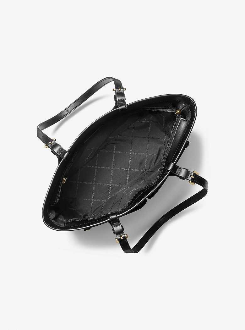 Michaelkors Jet Set Medium Logo Pocket Pretas | SN-MK26789
