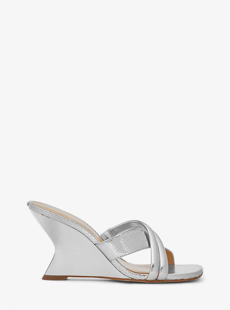 Michaelkors Nadina Metallic Snake Embossed Leather Prateadas | SN-MK27597