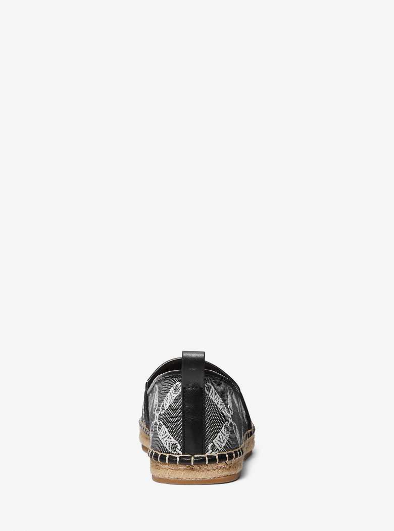 Michaelkors Owen Empire Logo Jacquard Pretas | SN-MK28215