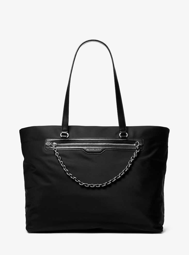 Michaelkors Slater Extra-Large Recycled Nylon Pretas | SN-MK26915