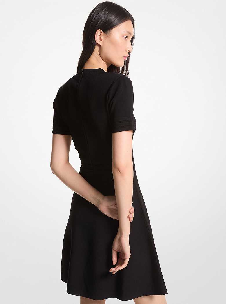 Michaelkors Stretch Knit Flared Mini Pretas | SN-MK26663